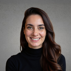 Heather Farah Headshot